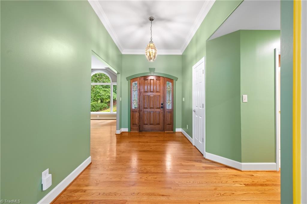 property viewer photo 4