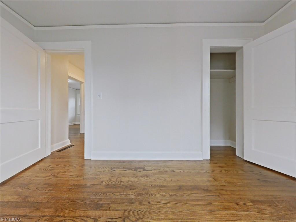 property viewer photo 5