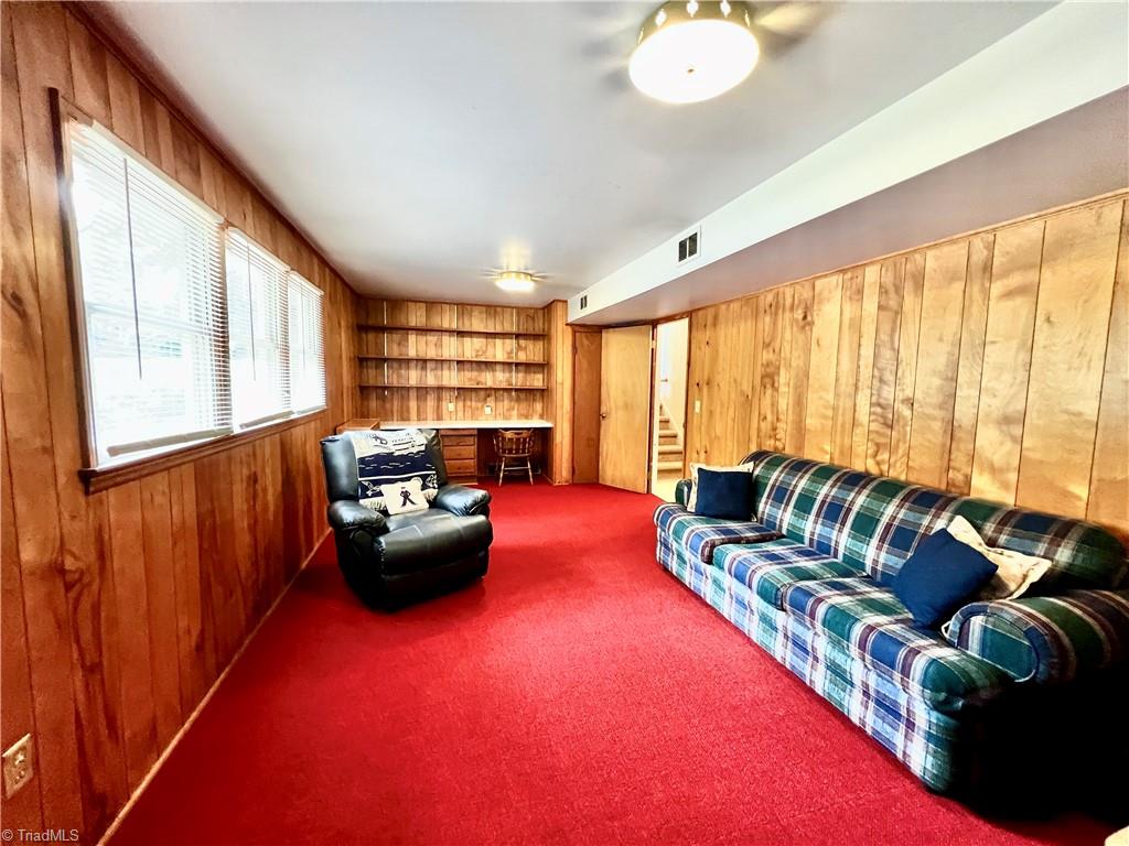property viewer photo 18