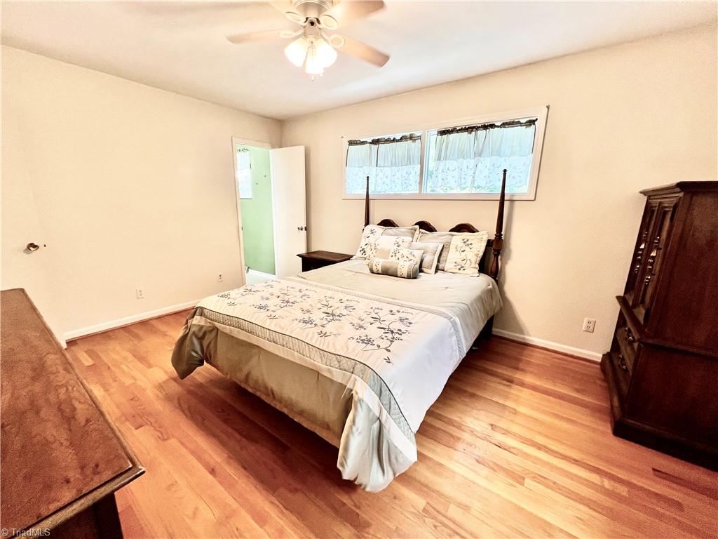 property viewer photo 24