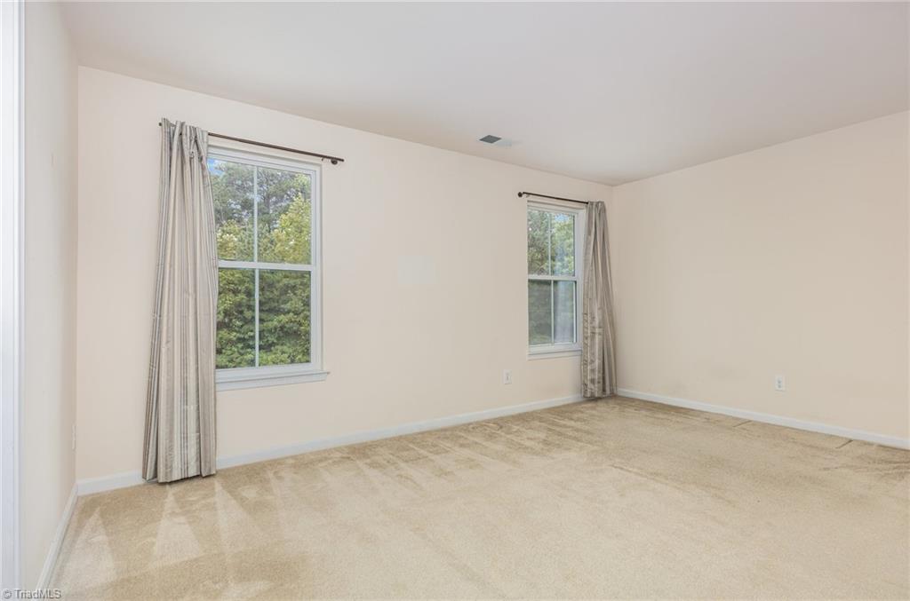 property viewer photo 22