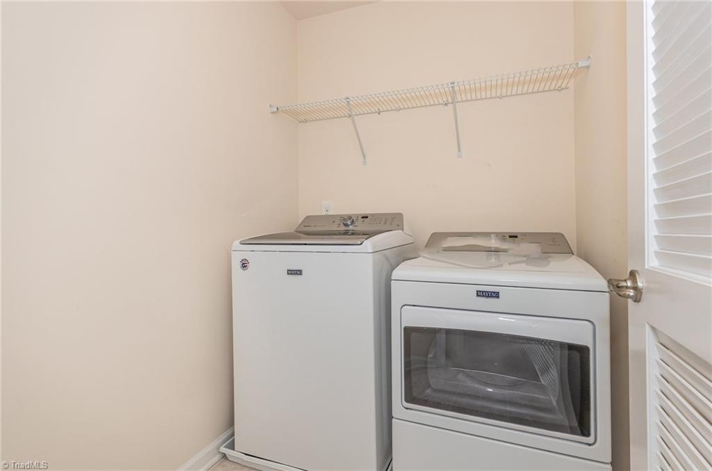 property viewer photo 27
