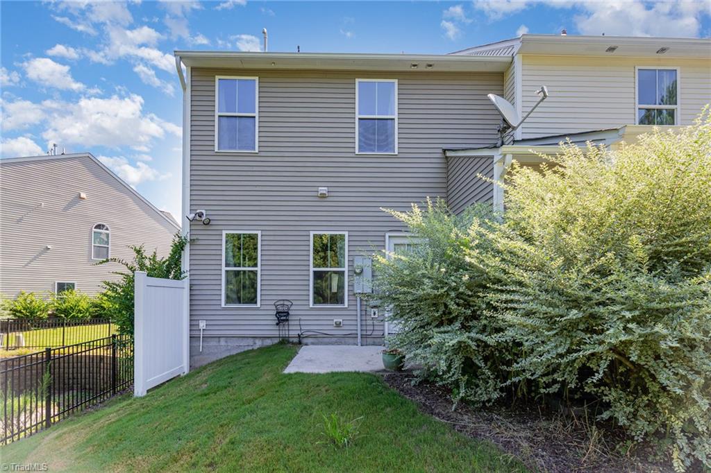 property viewer photo 31