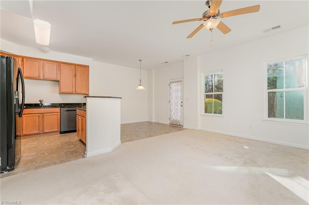 property viewer photo 5