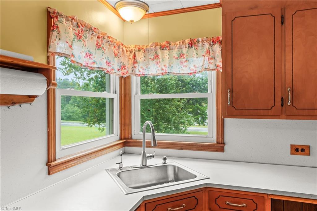 property viewer photo 13