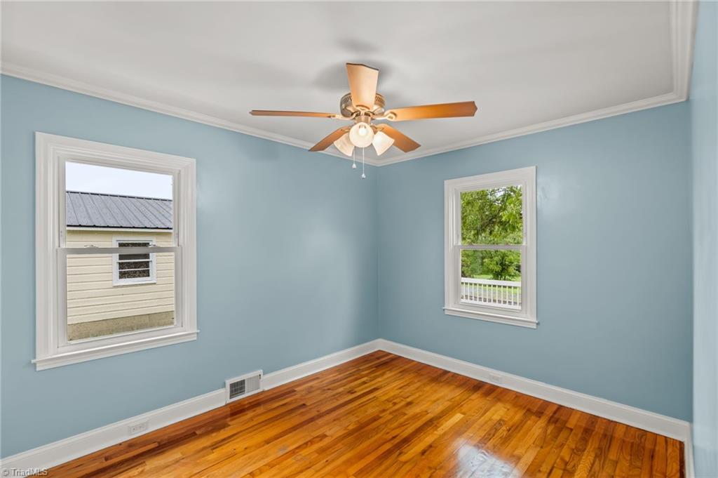 property viewer photo 26