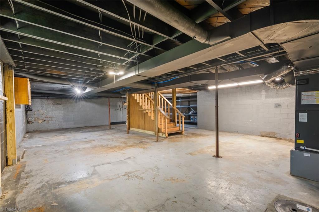 property viewer photo 28