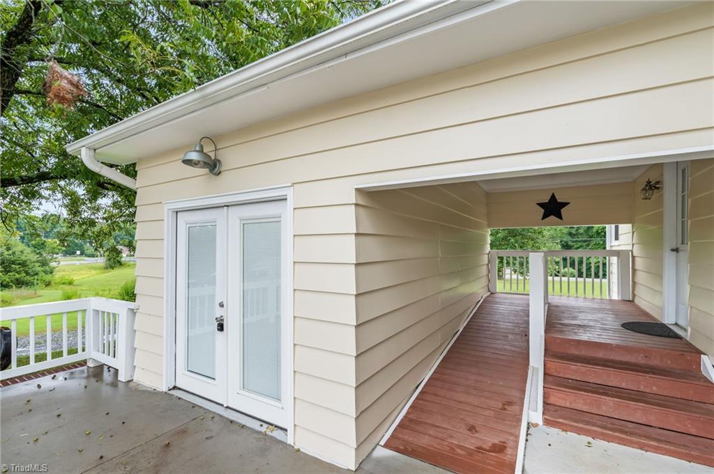 property viewer photo 35