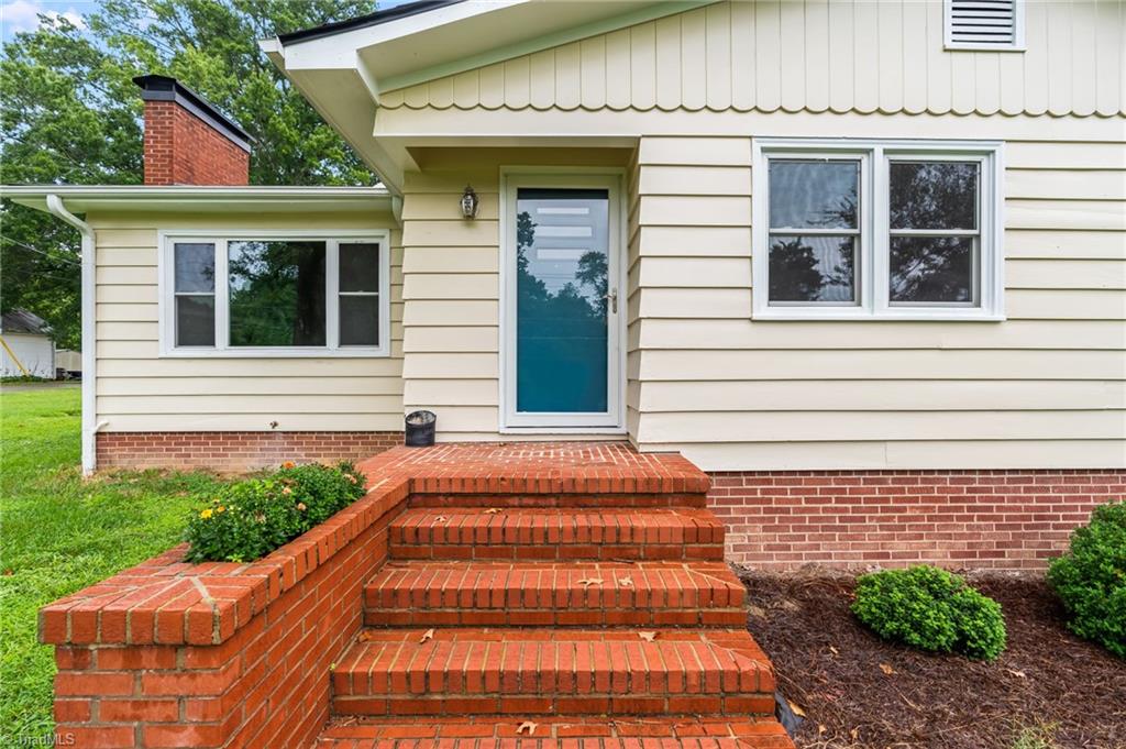 property viewer photo 4