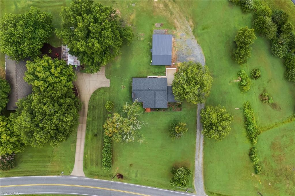 property viewer photo 44