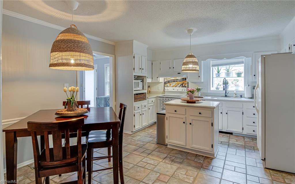 property viewer photo 10