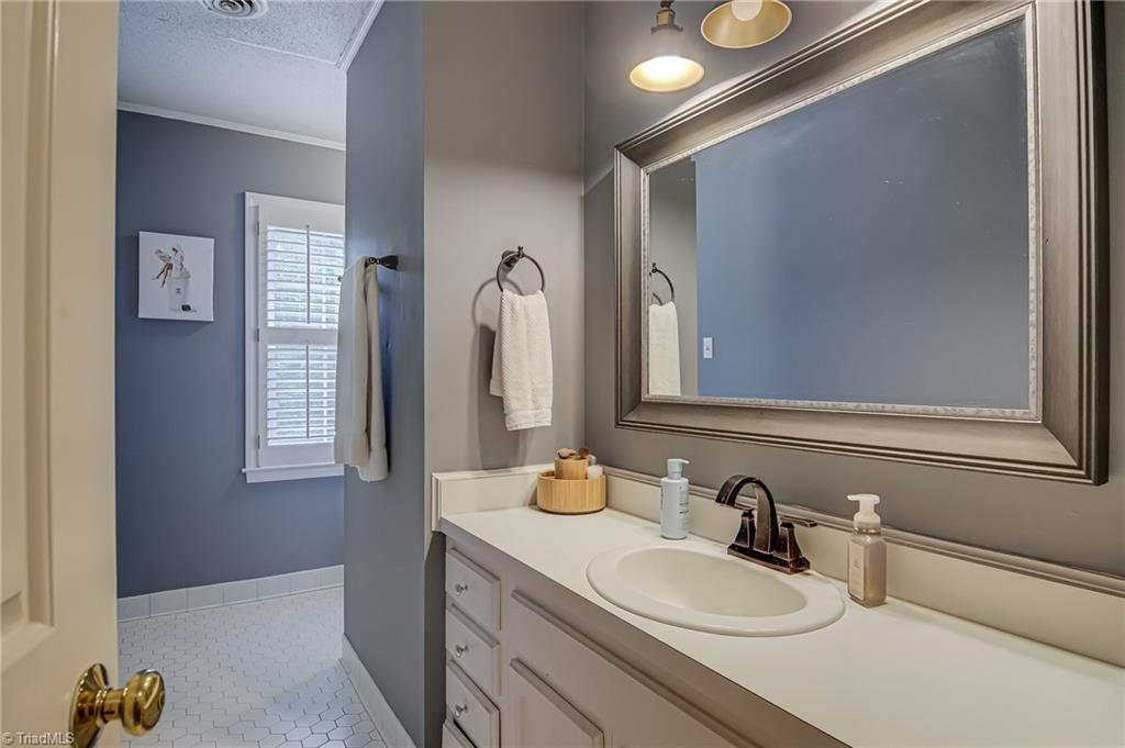 property viewer photo 22