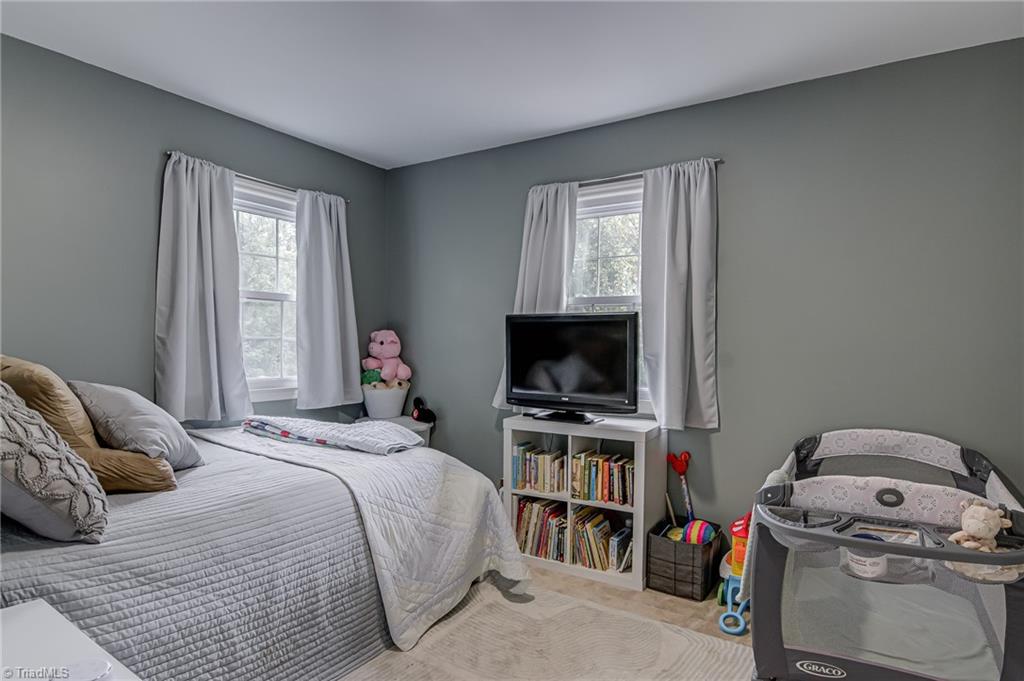 property viewer photo 23