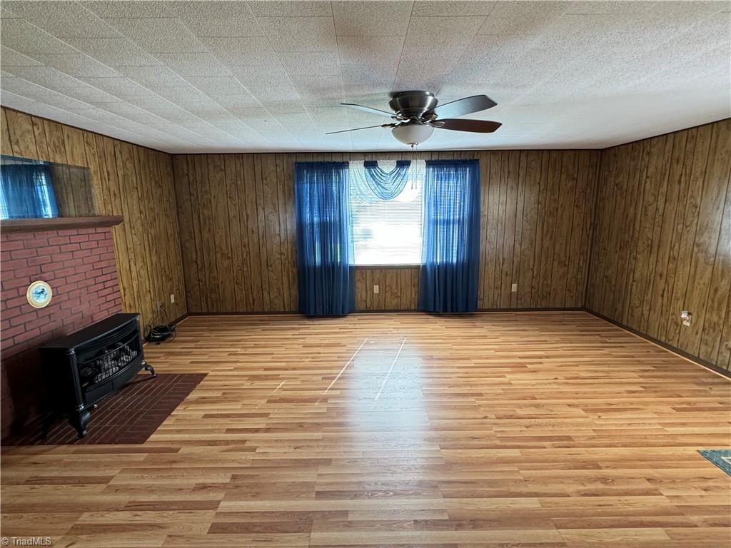 property viewer photo 6