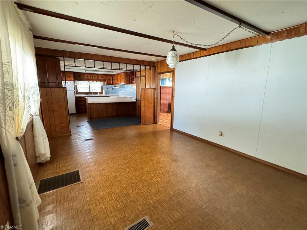 property viewer photo 7