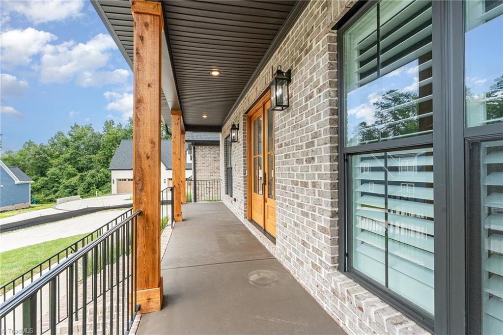 property viewer photo 2
