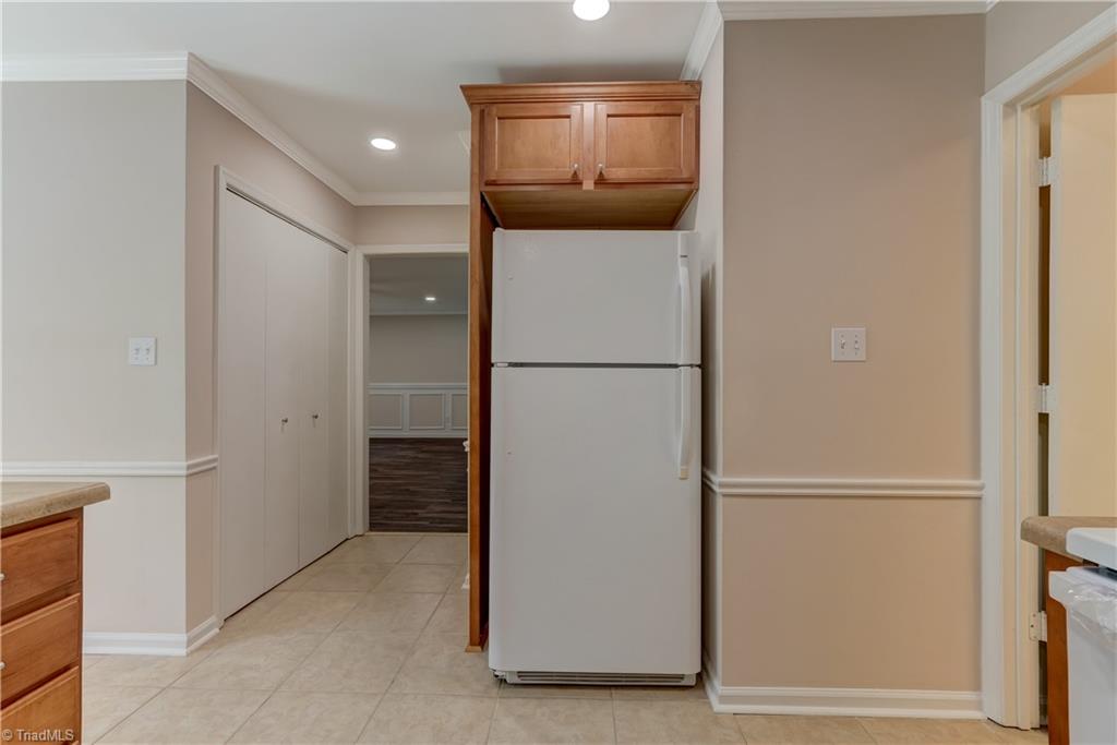 property viewer photo 14
