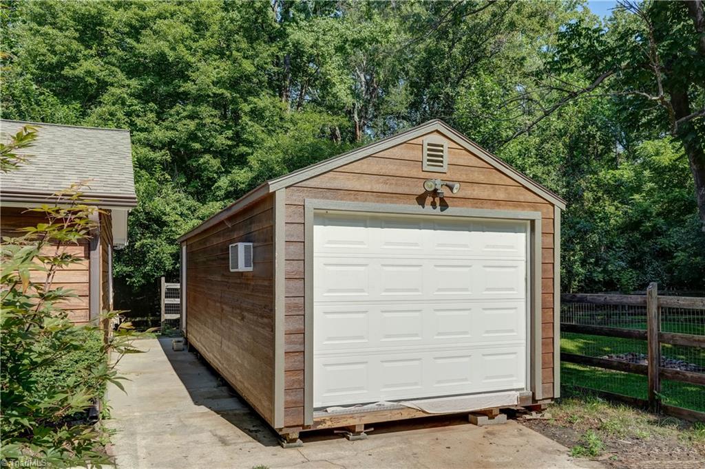 property viewer photo 2