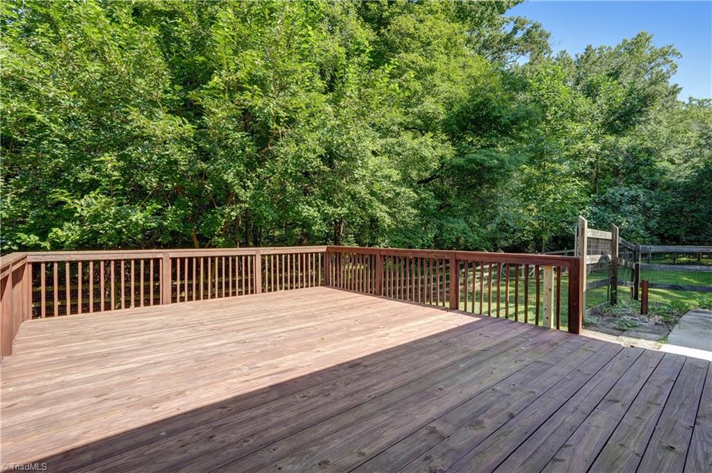 property viewer photo 27