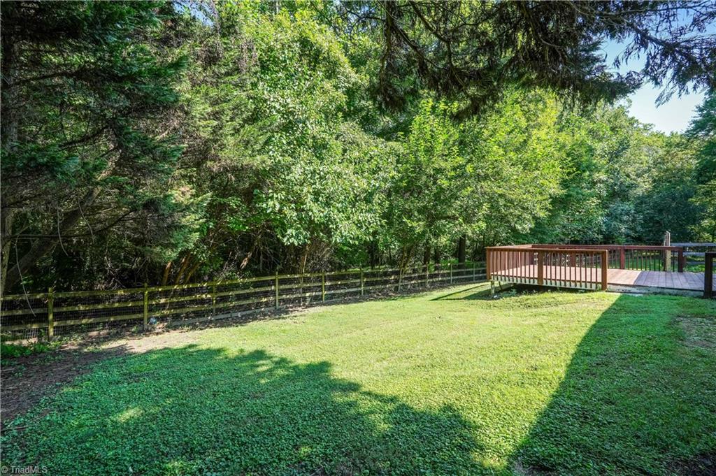 property viewer photo 30