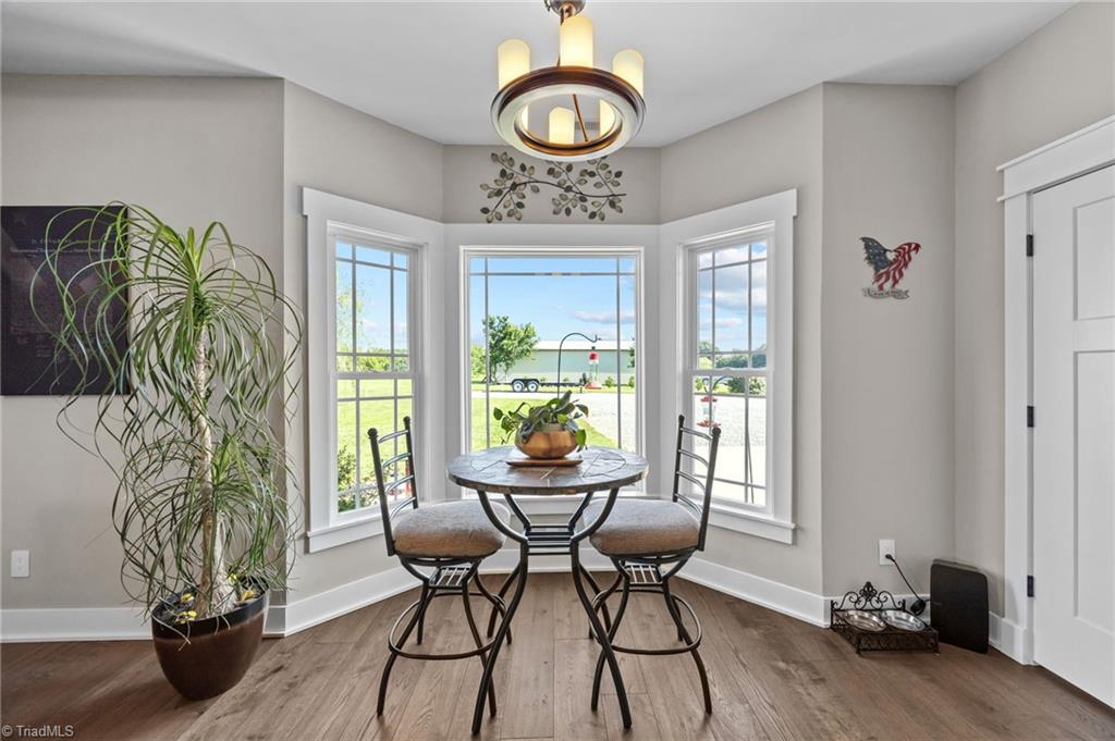 property viewer photo 17
