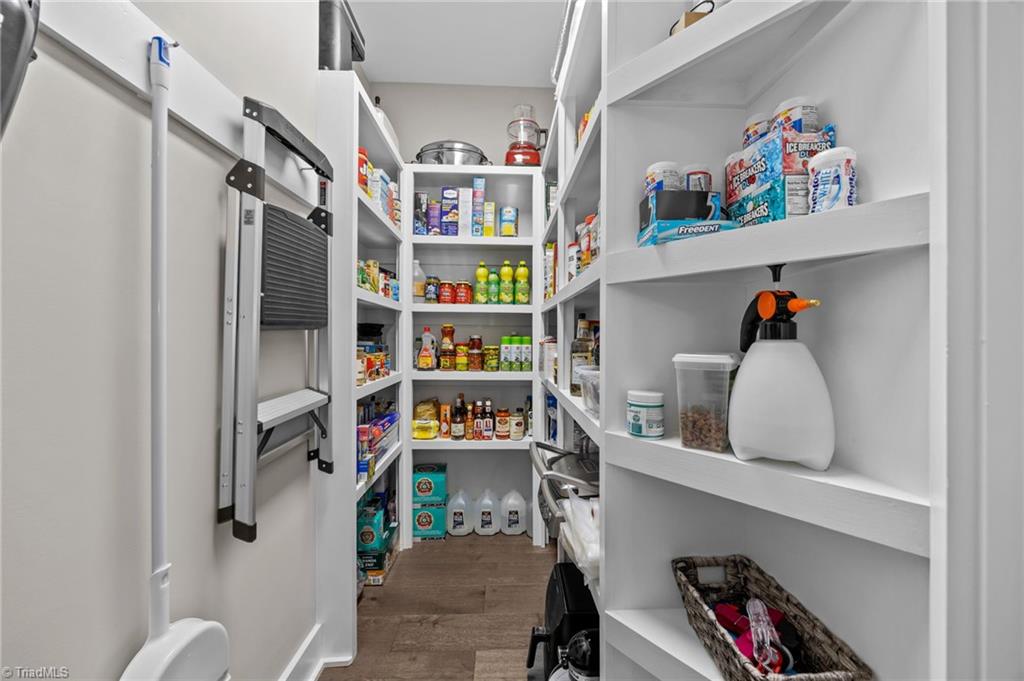 property viewer photo 22
