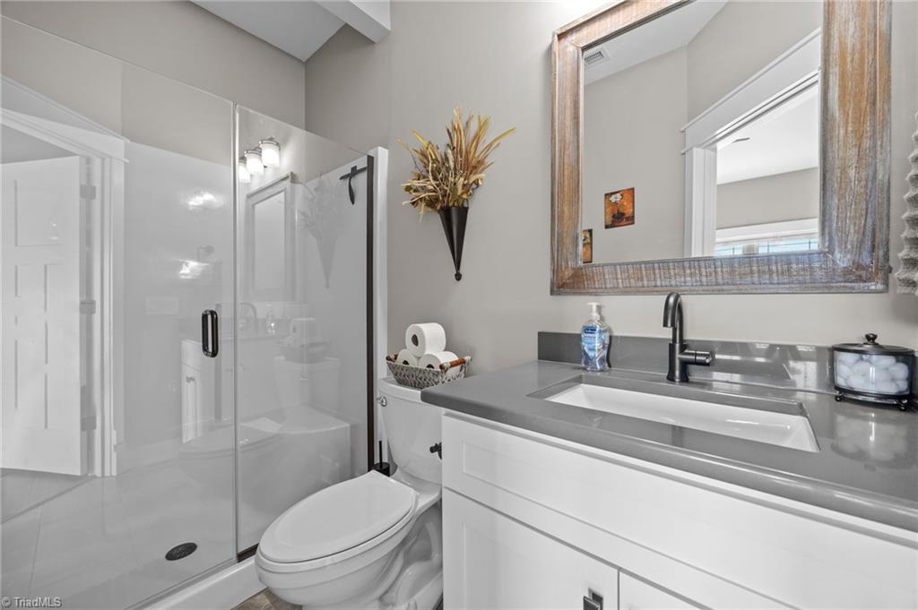 property viewer photo 31