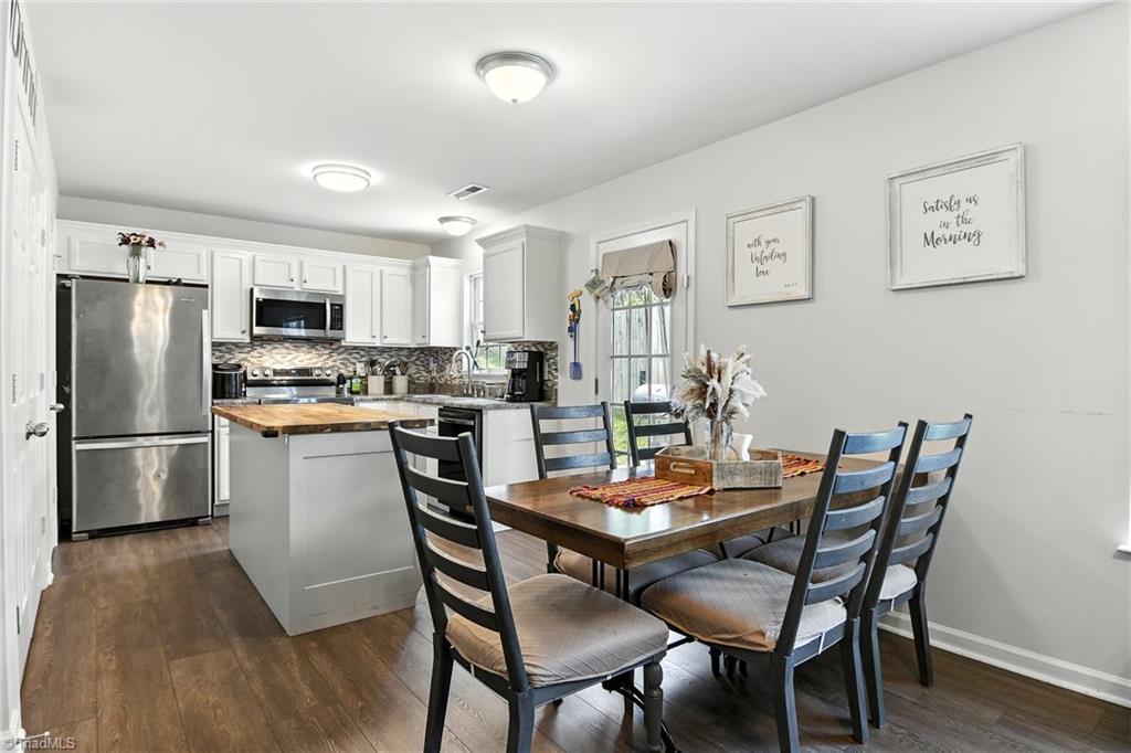 property viewer photo 13