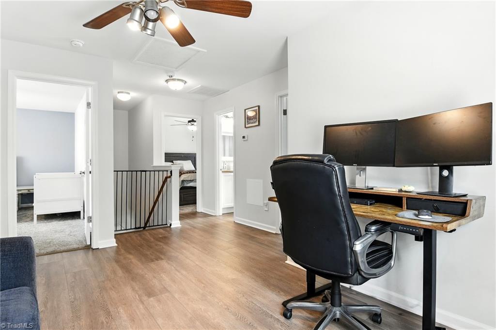 property viewer photo 21