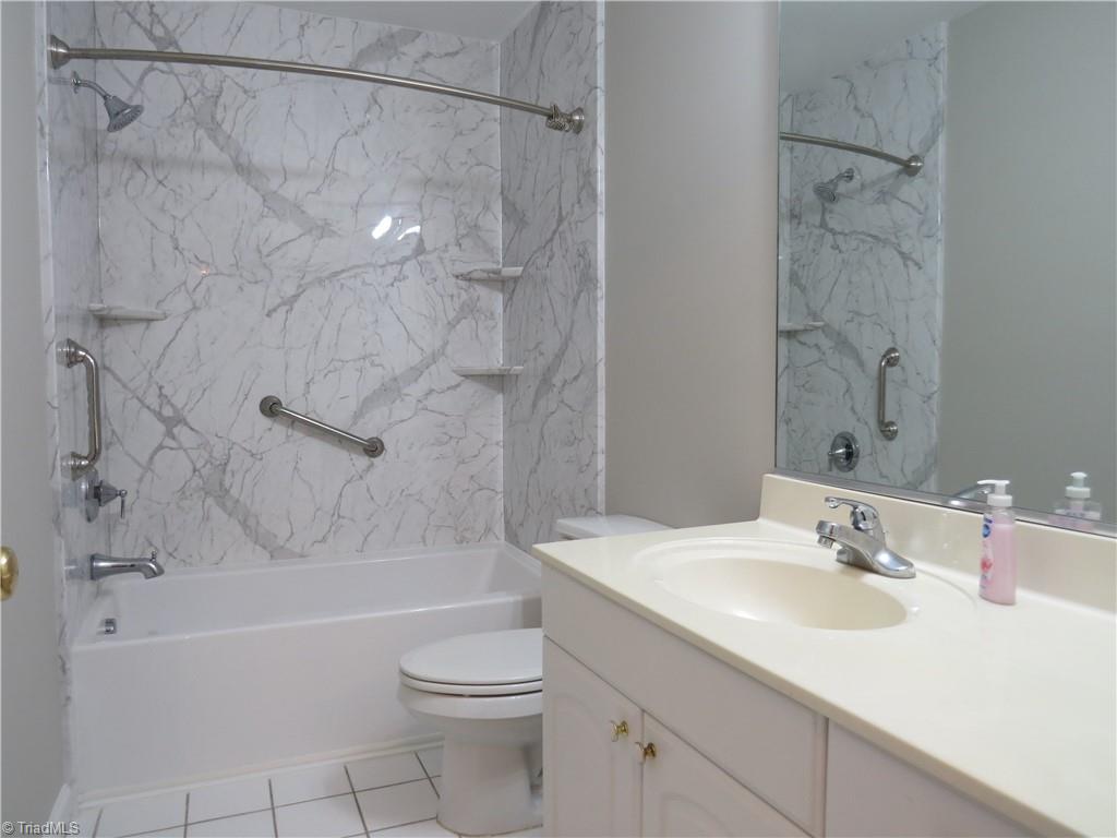 property viewer photo 21