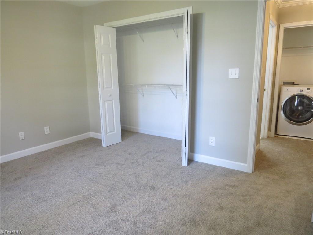 property viewer photo 22