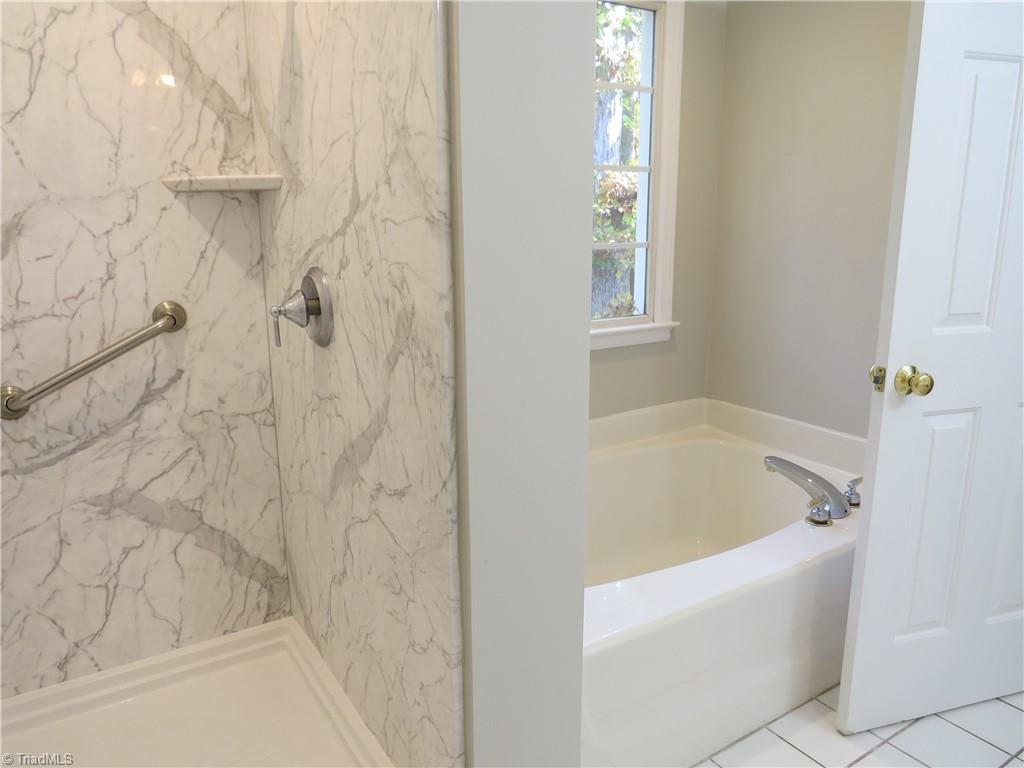 property viewer photo 29