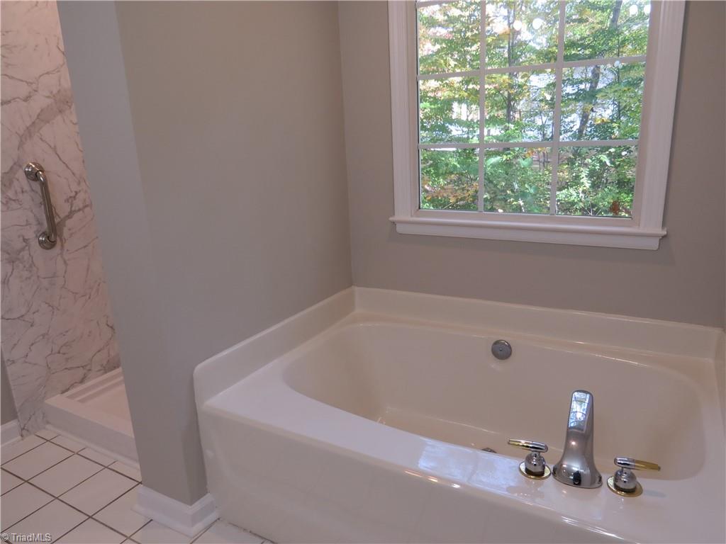 property viewer photo 31