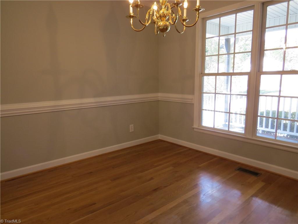 property viewer photo 7