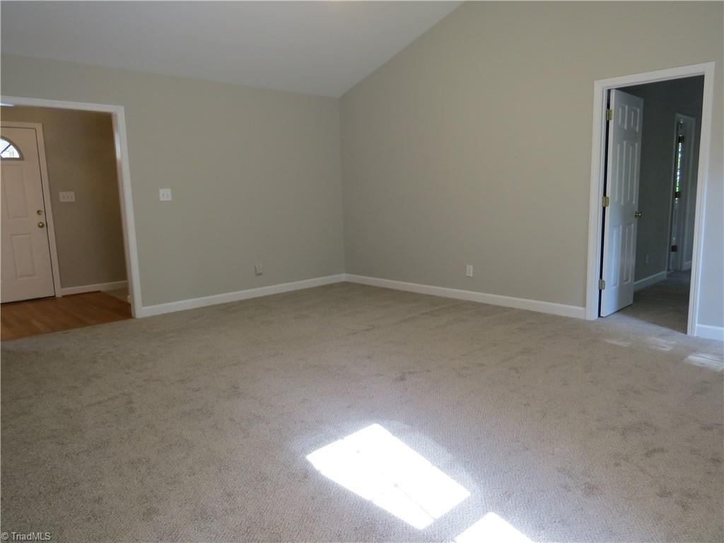property viewer photo 9