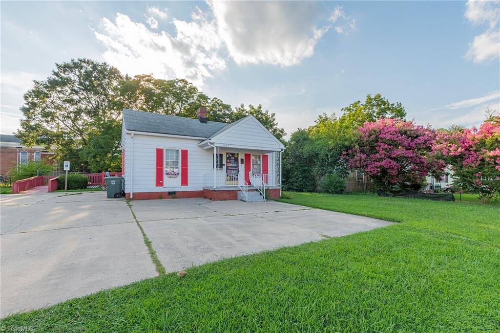 main property photo 4