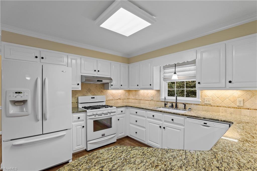 property viewer photo 10