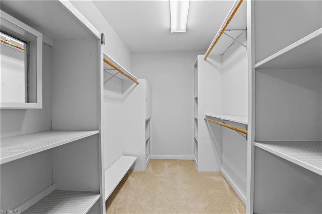 property viewer photo 17