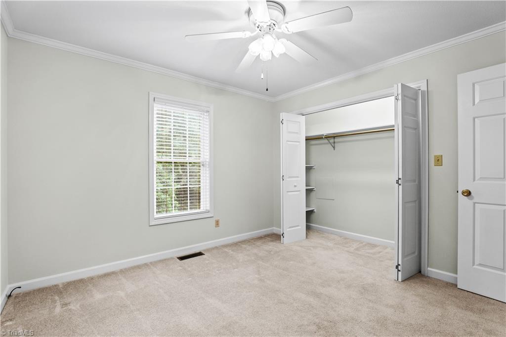 property viewer photo 20