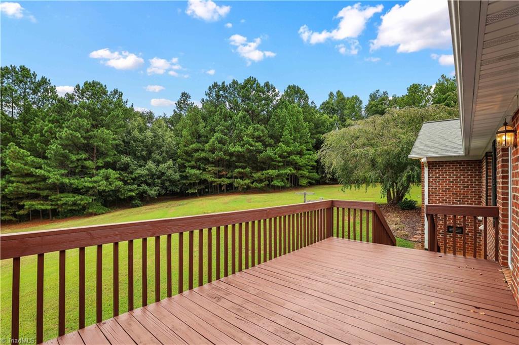 property viewer photo 26