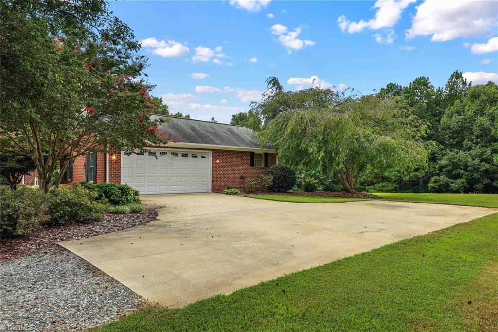 property viewer photo 31