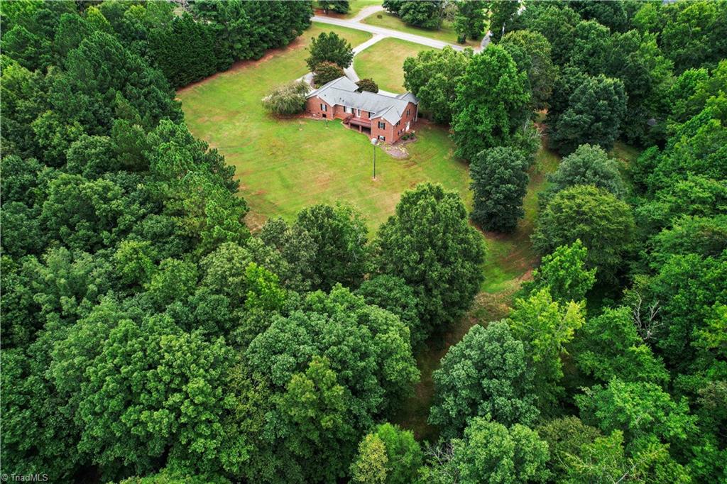property viewer photo 36