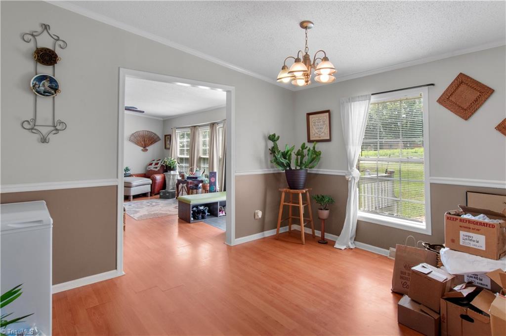 property viewer photo 10