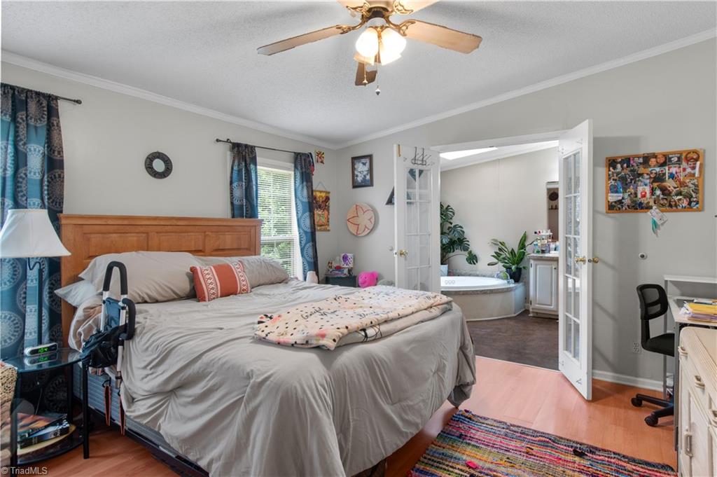property viewer photo 19