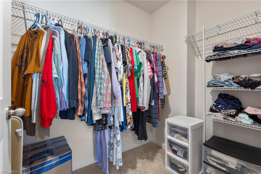 property viewer photo 27