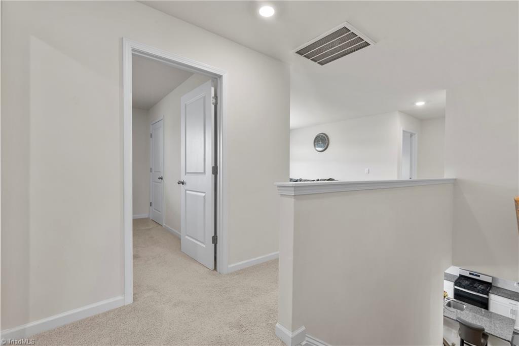 property viewer photo 28