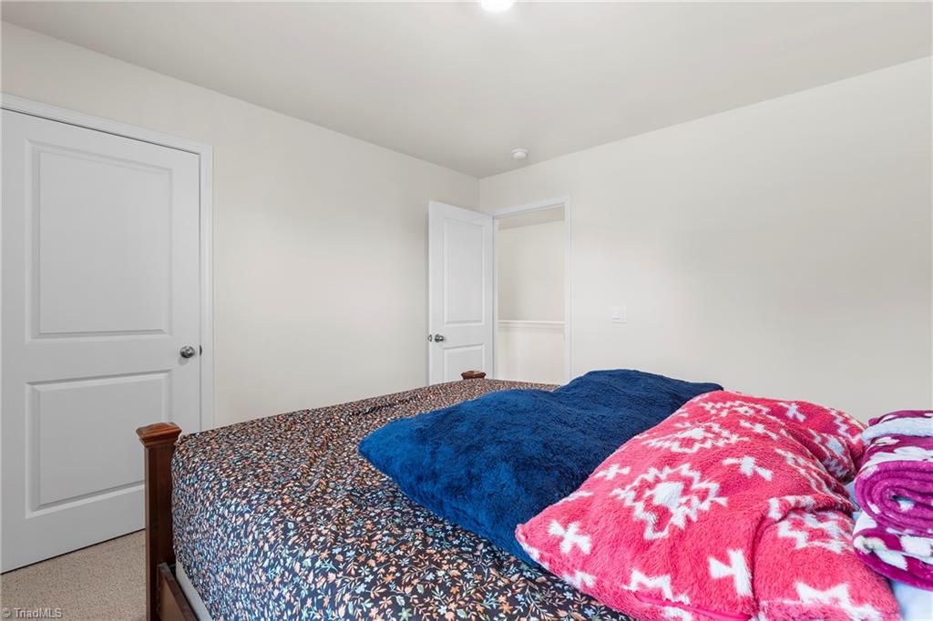 property viewer photo 31