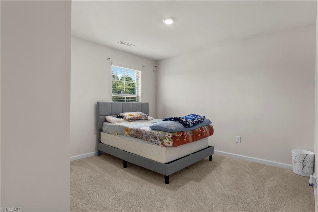 property viewer photo 34