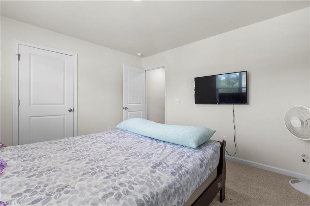 property viewer photo 40