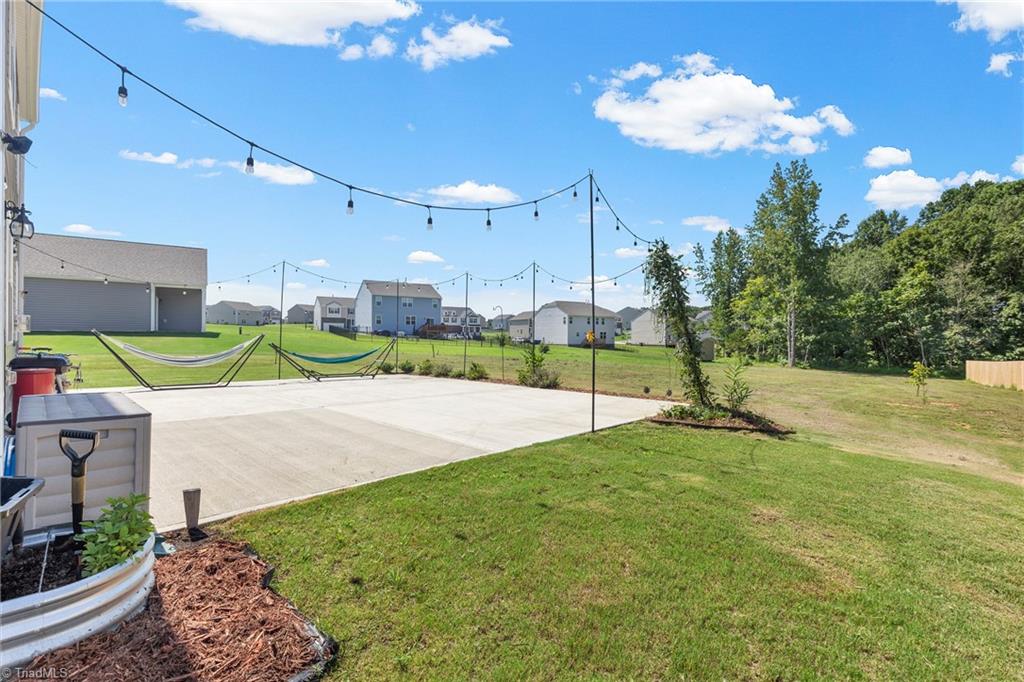 property viewer photo 42
